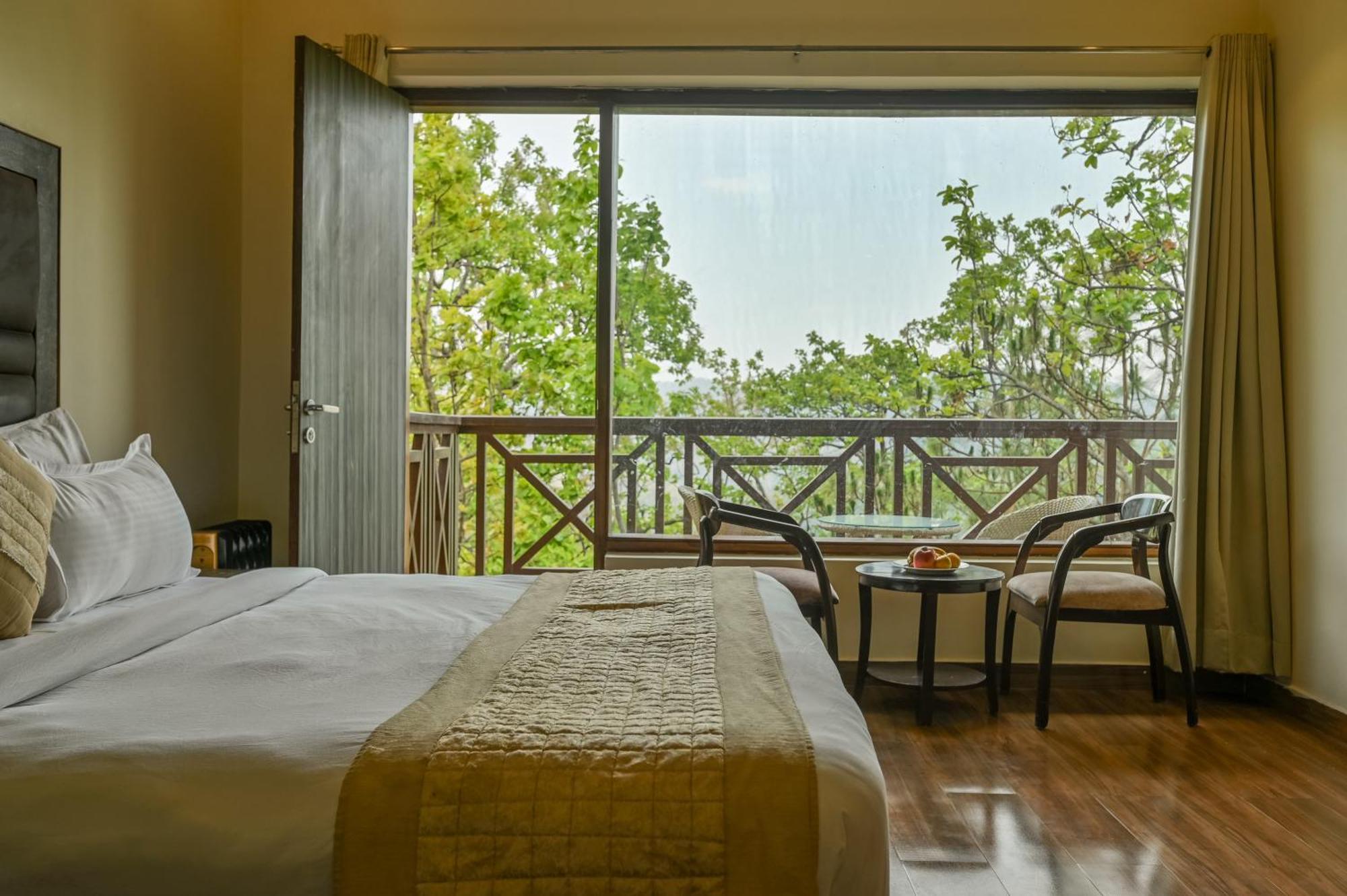 Aavaas Hill Resort Lansdowne Ruang foto